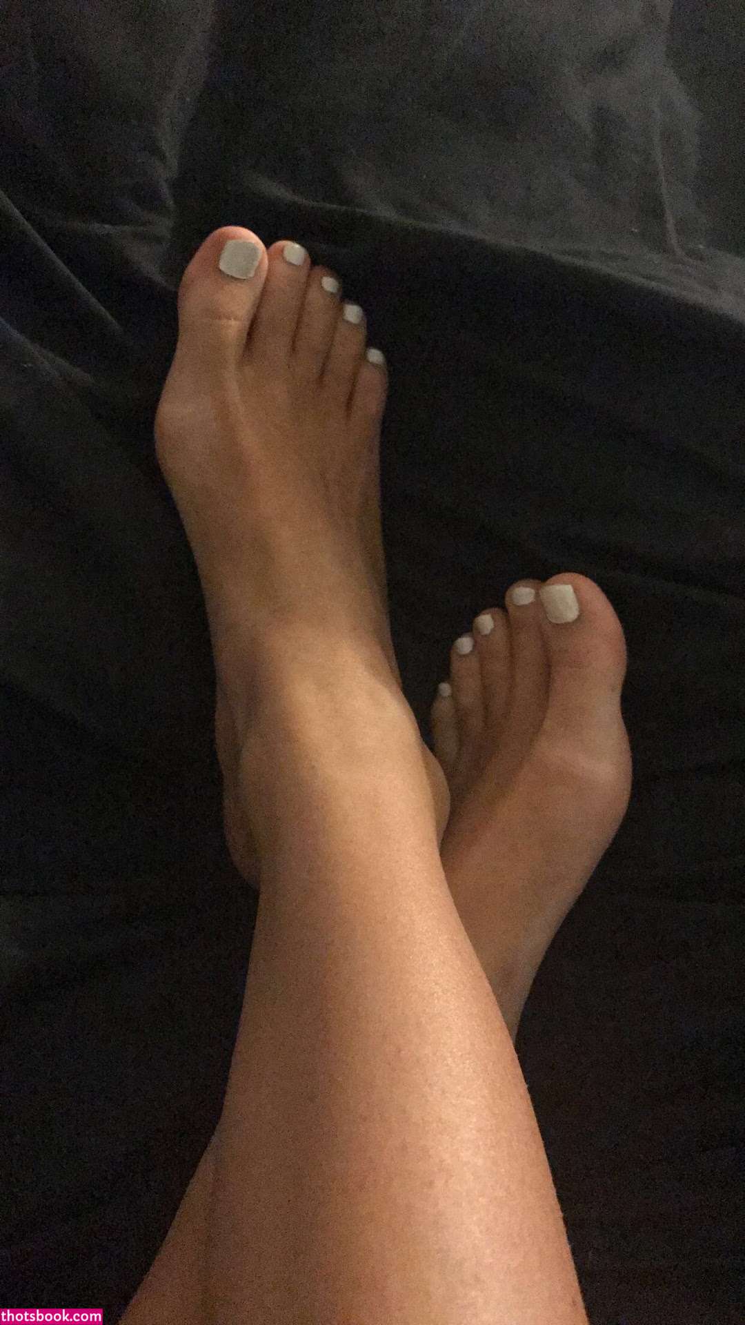 Naomi Woods Photo #133