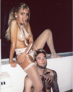 Naomi Woods Photo #173