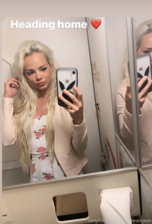 Elsa Jean Photo #402