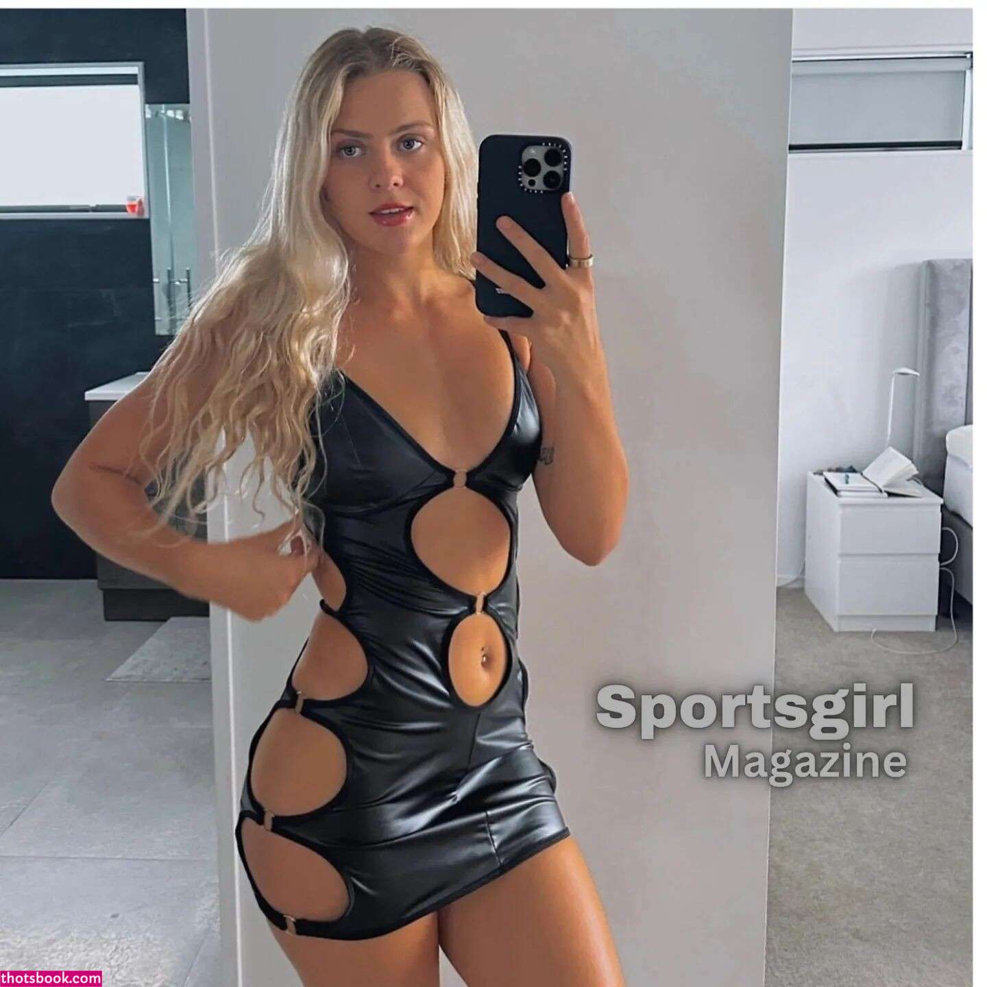 Phoebe Harris Photo #53