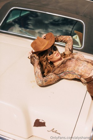Alysha Nett Photo #109