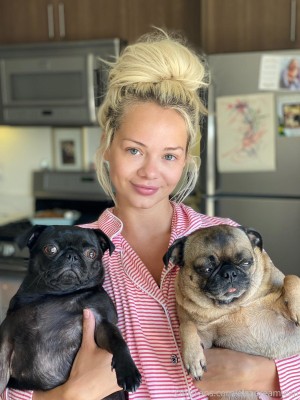 Elsa Jean Photo #525