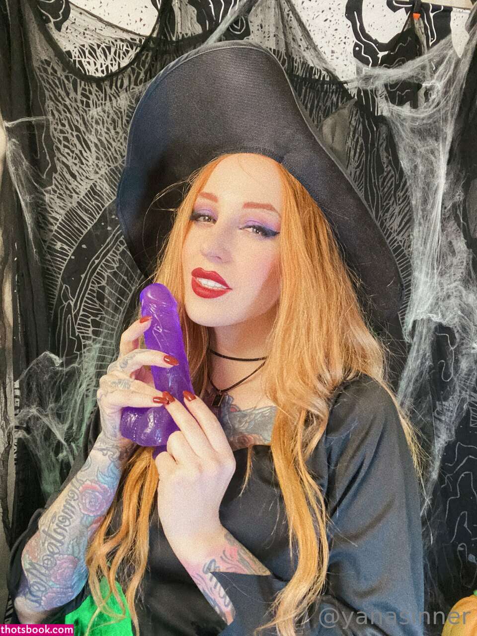 Yanasinner Photo #215