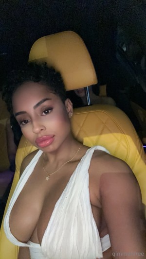 Qimmah Russo Photo #450