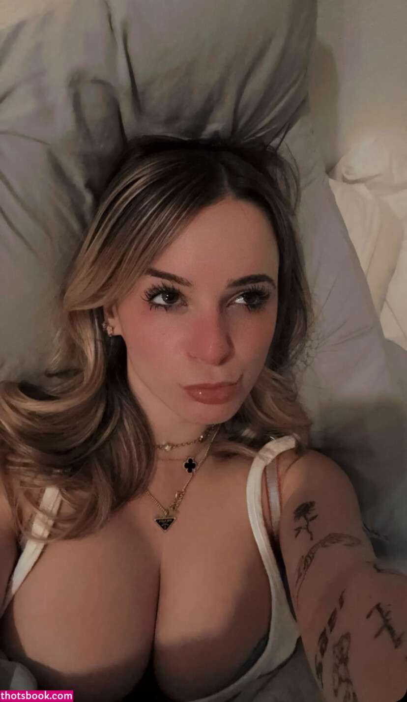 Kaitlyn Krems Photo #435