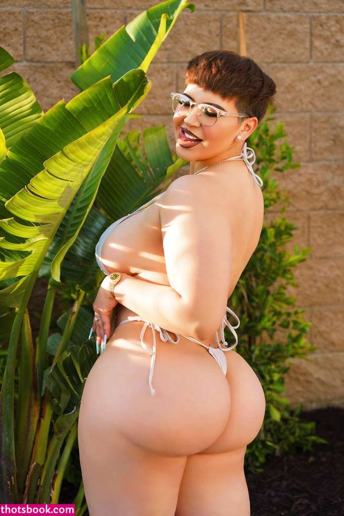 Steph Murves Photo #70