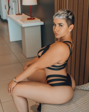 Steph Murves Photo #91