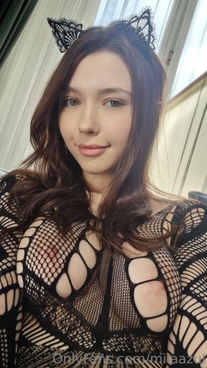 Mila Azul Photo #1193