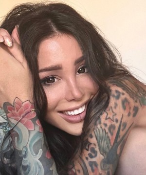 Alex Mucci Photo #221