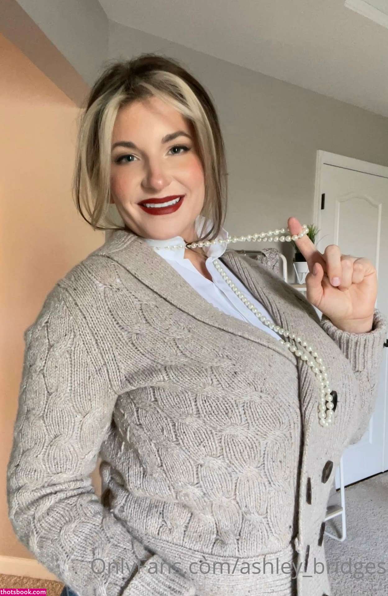 Ashley Bridges Photo #19