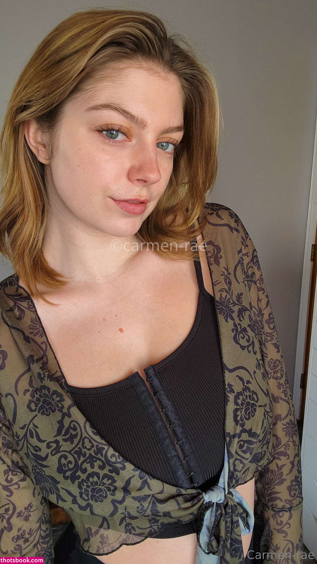 Makoshake Photo #1812