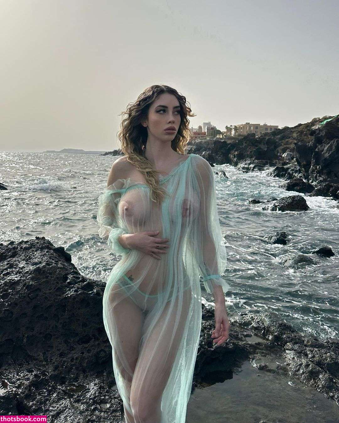 Eva Menta Photo #113