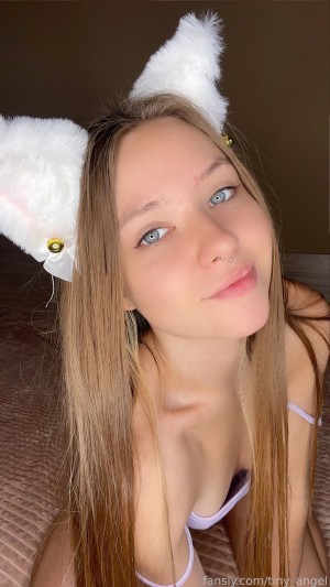 Tinyangelx Photo #156