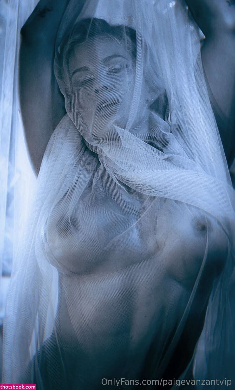 Paige Vanzant Photo #798