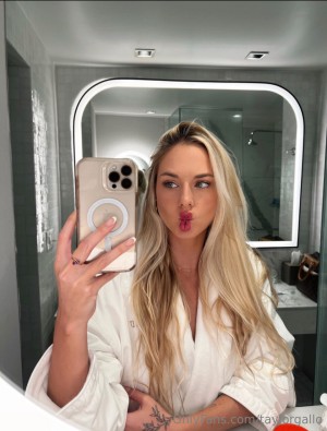 Taylor Gallo Photo #269