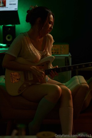 Fallcosplay Photo #390