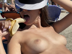 Yoya Grey Photo #187