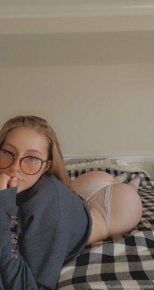 Alanna Laliberte Photo #1