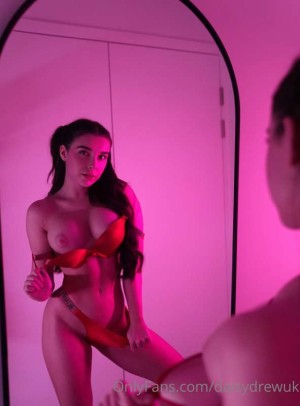 Daisy Drew Photo #189