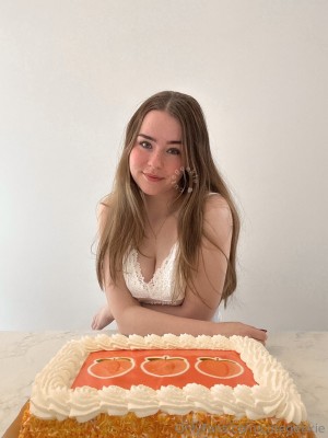 Cutegeekie Photo #529