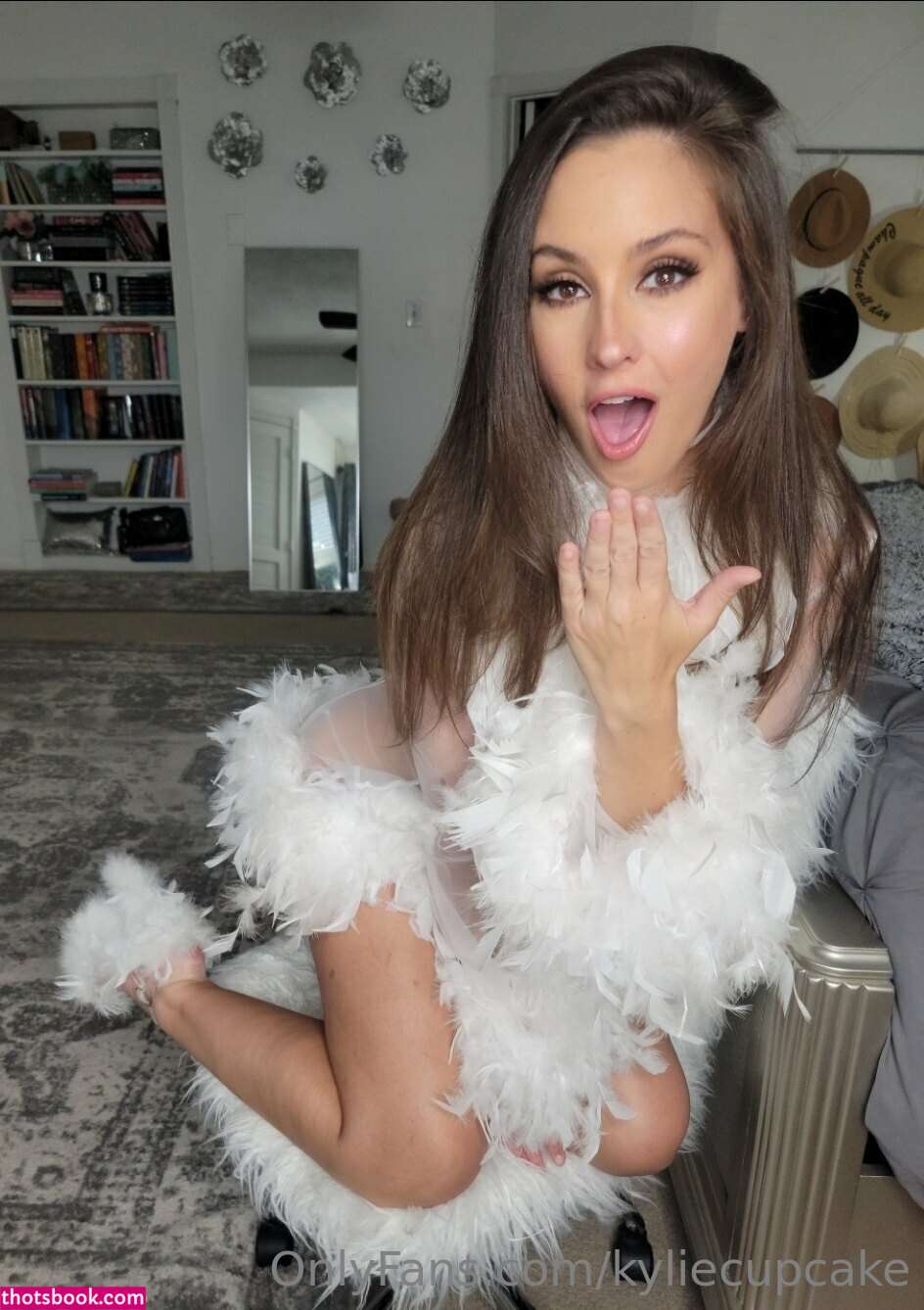 Kylie Cupcake Morgan Photo #37