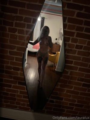 Laura Lux Photo #198