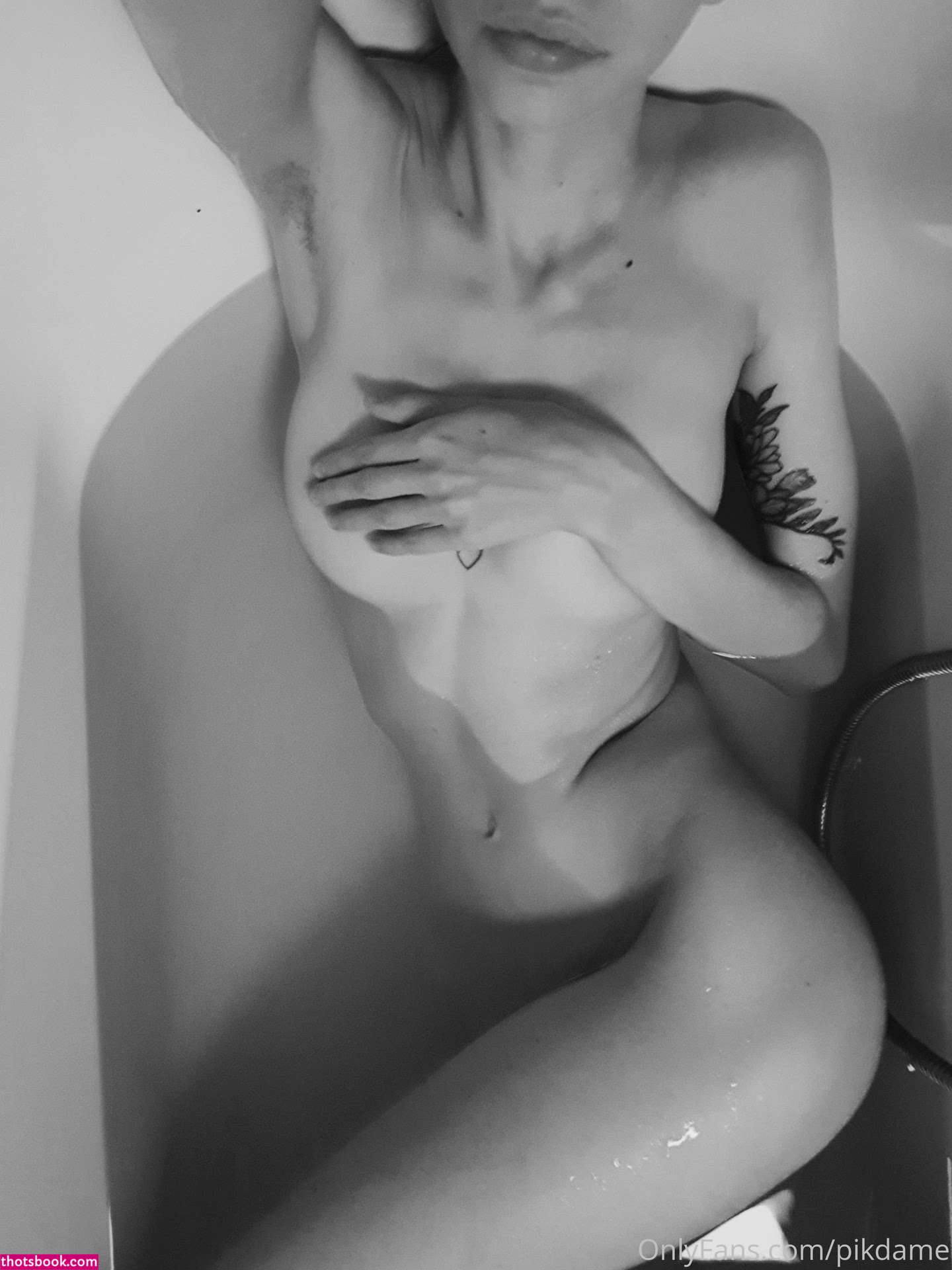 Kim Baltes Photo #120