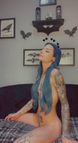 Justine Schiavone Photo #101