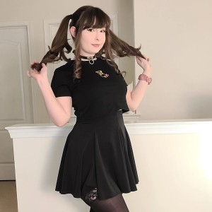 Cherryvonfairy Photo #4