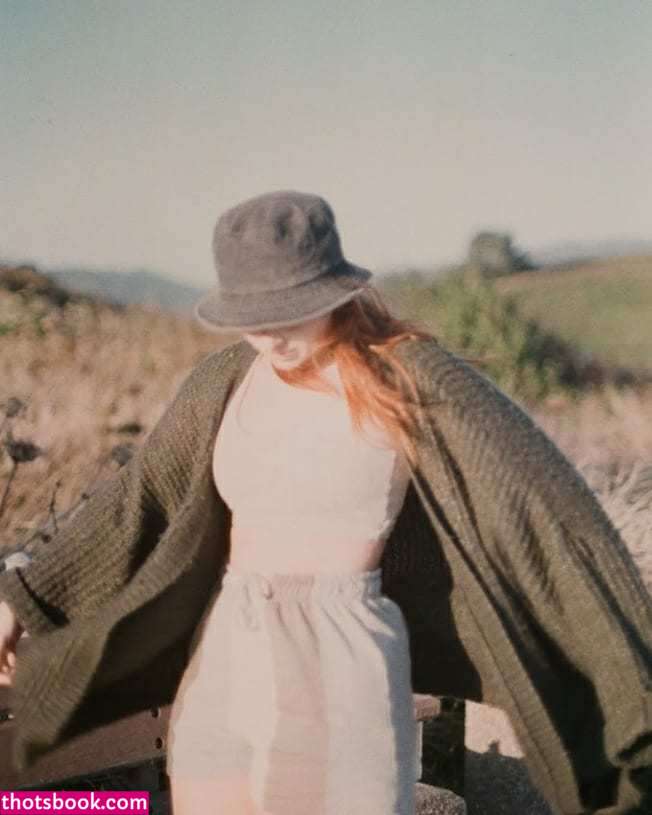 Lady Noire Photo #29