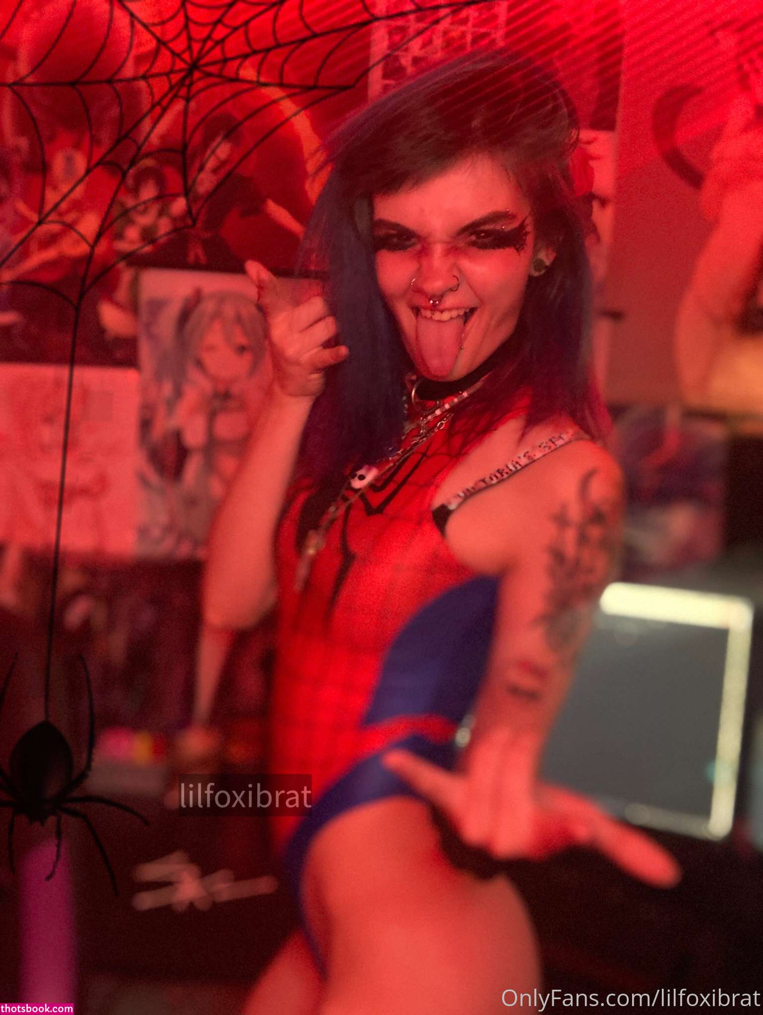 lilfoxibrat Photo #54