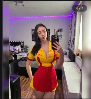 Elisa Denisee Post #4