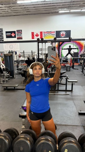 Mikayla Campinos Photo #32