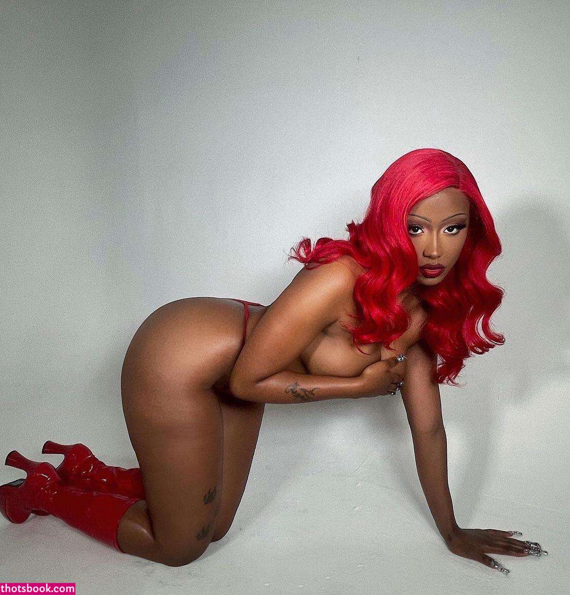 Raven Tracy Photo #19