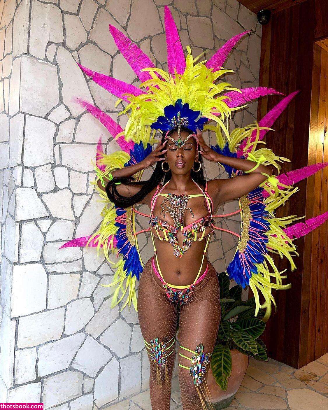 Raven Tracy Photo #37