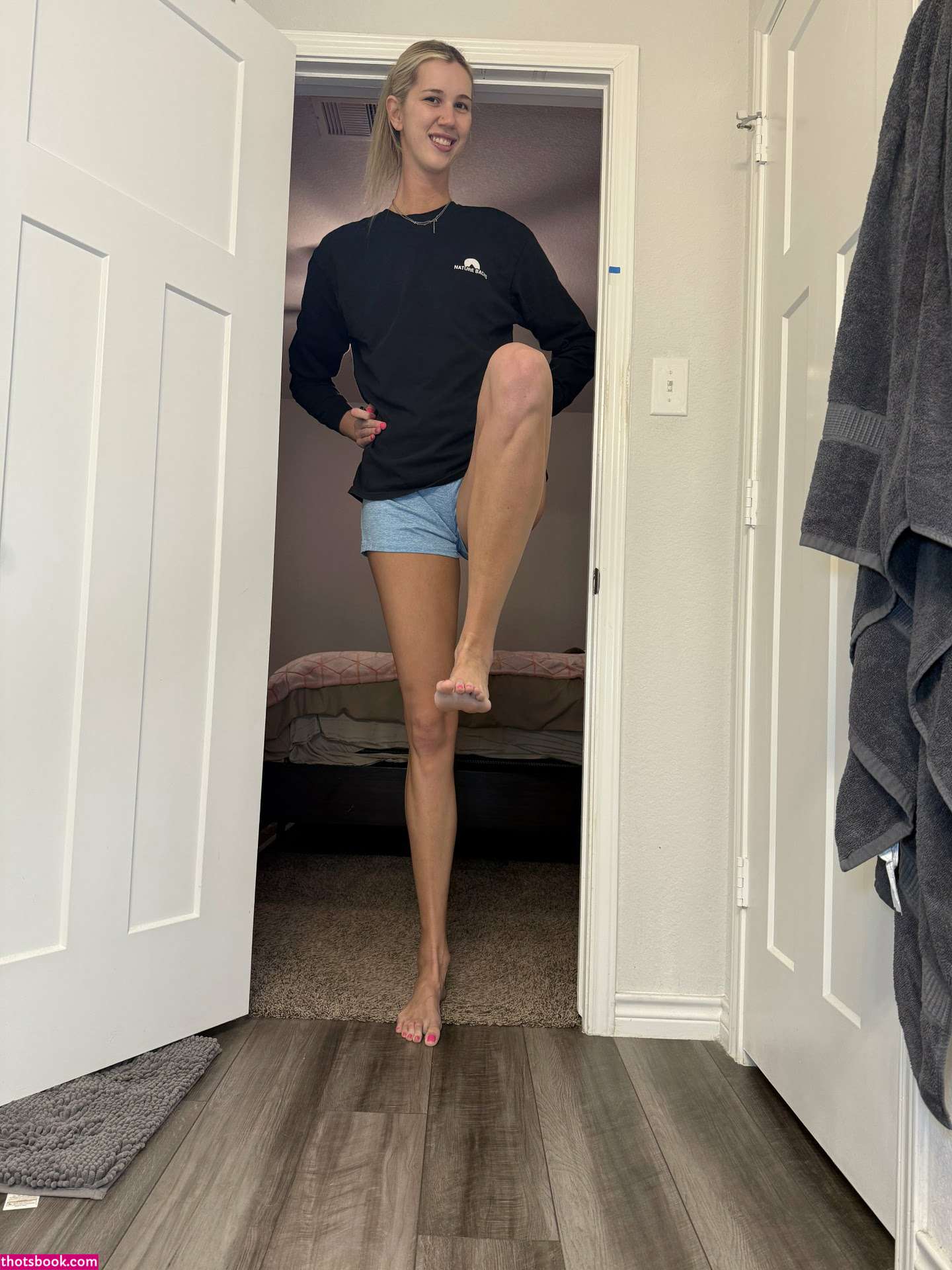 Amazon Allie Photo #24