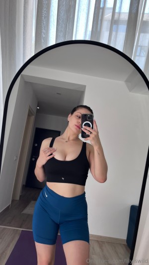 lilyiswild Photo #24