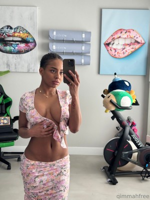 Qimmah Russo Photo #637