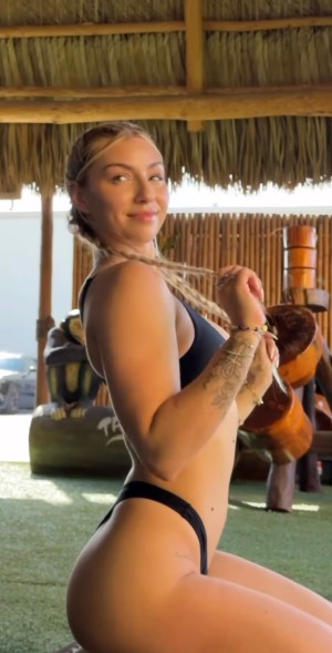 Therealbrittfit Photo #270