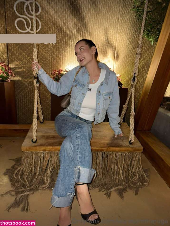 Laura Sommaruga Photo #400