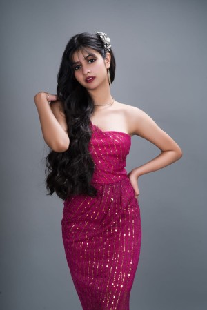 Aishwarya Harishankar Photo #23