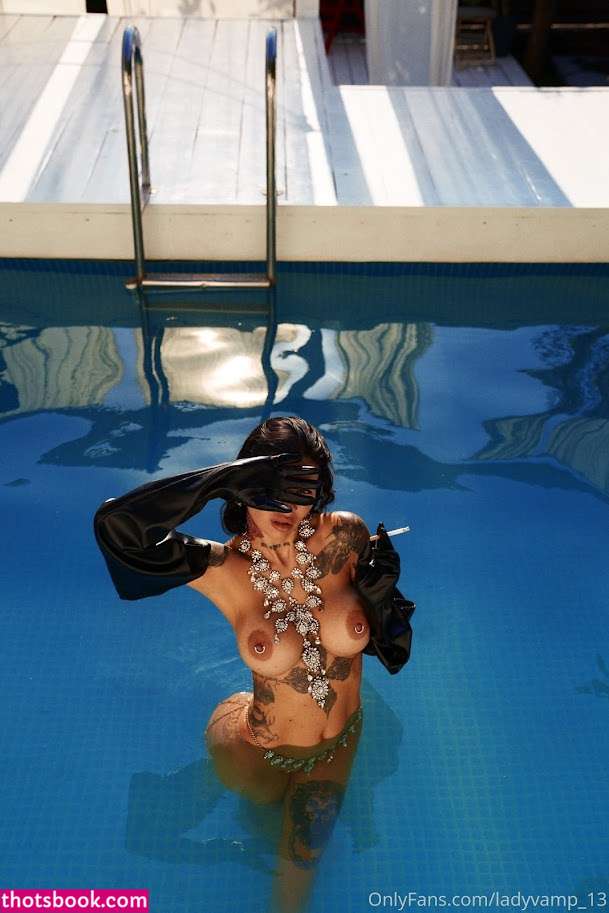 Ilona Bukovskaya Photo #7