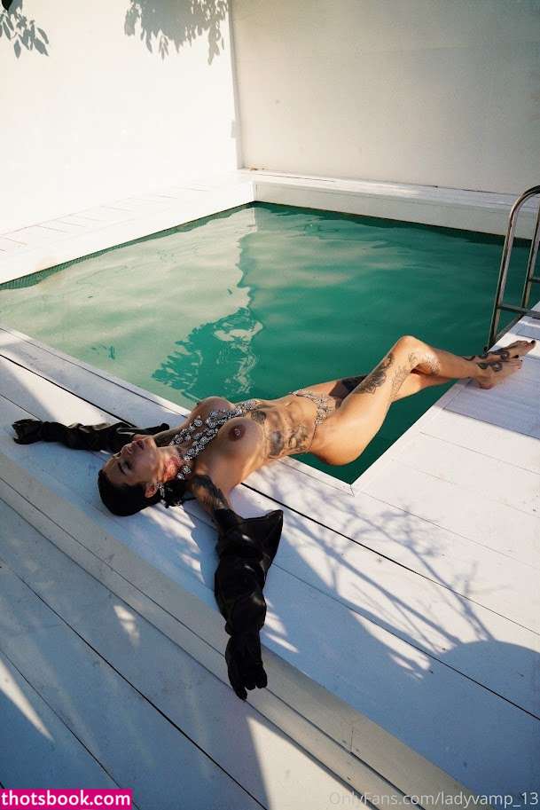 Ilona Bukovskaya Photo #14