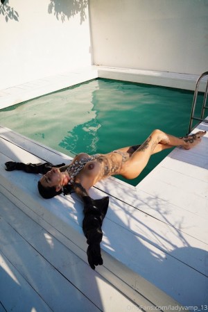 Ilona Bukovskaya Photo #14