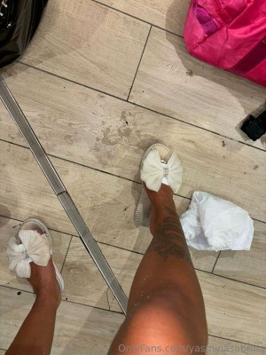 Yasmin Gribbon Photo #11