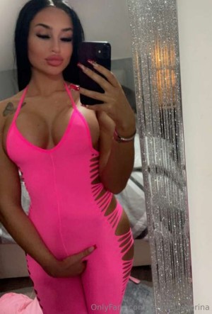 Yasmin Gribbon Photo #21