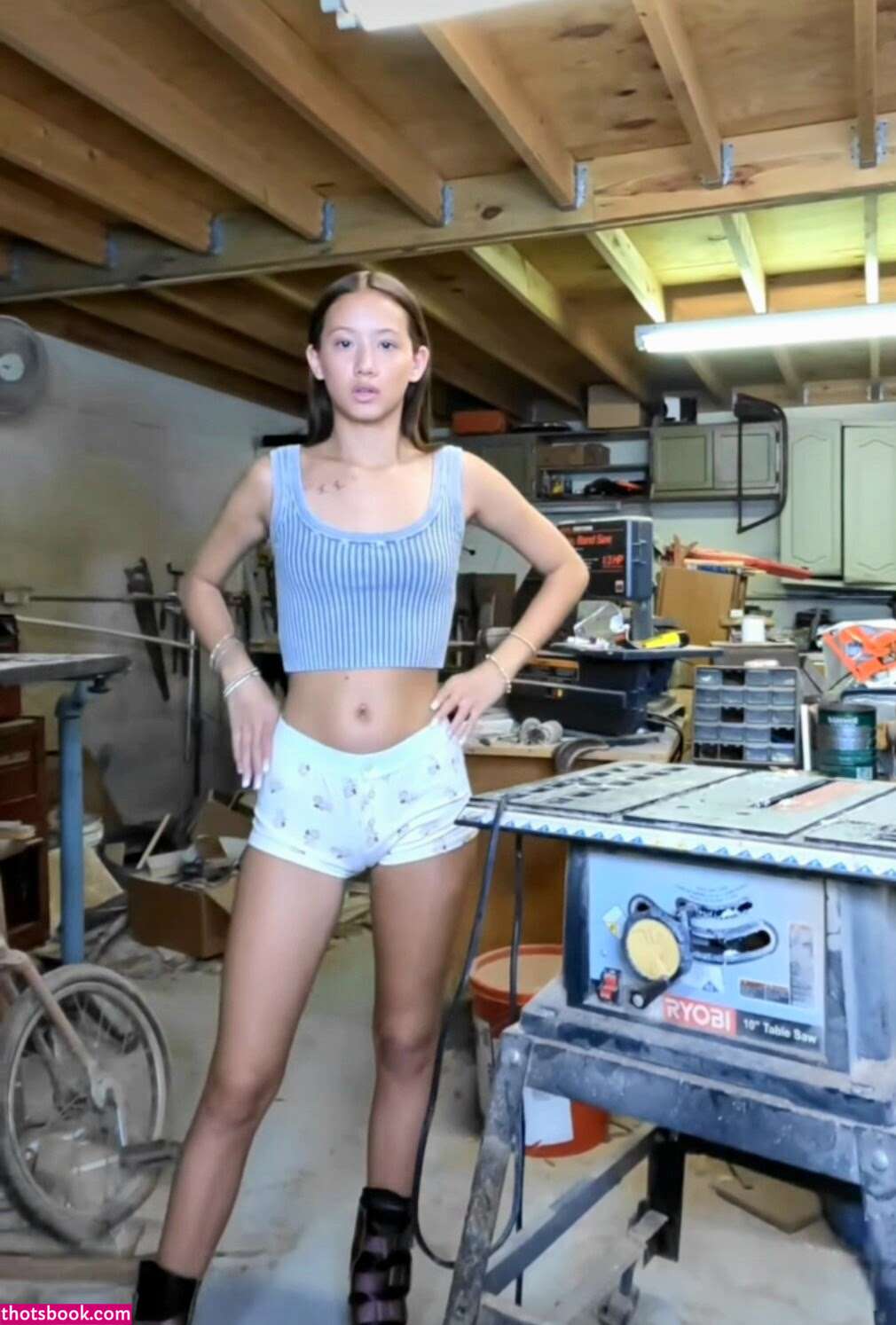 Alessandra Liu Photo #18