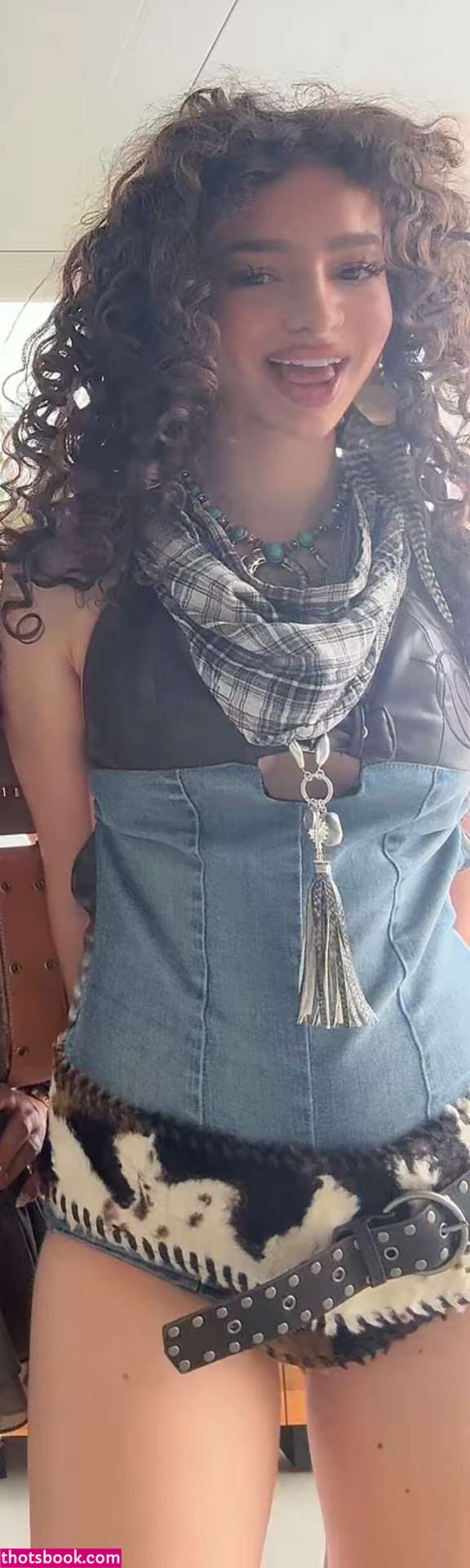 Demitra Kalogeras Photo #27