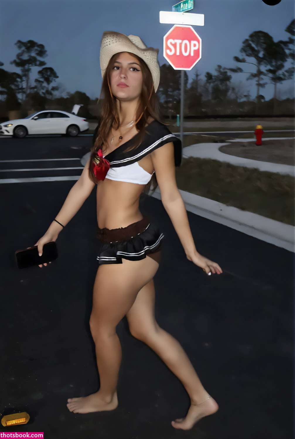 Jenny Popach Photo #16