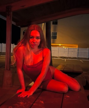 Madison Rose Photo #3